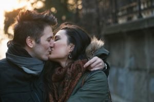 How to Make Your Wife Want You Again - Great Tips For Husbands