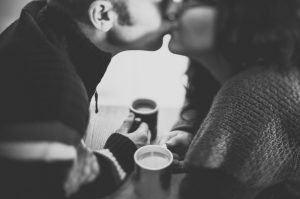 Topics For A Conversation With a Girl - How to Interest Her?