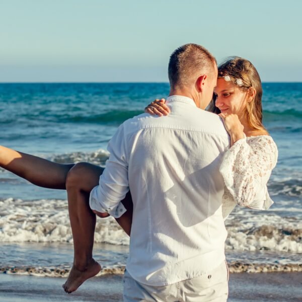 is amolatina a real dating site